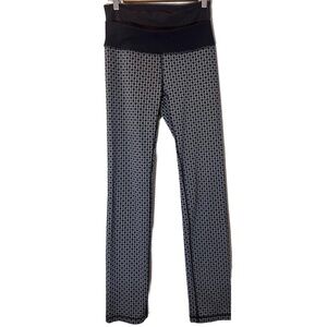Lululemon Wunder Under Leggings Size 4 Black/Gray Geometric Yoga Workout Active